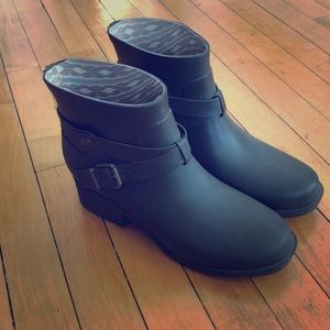 Lucky Brand Low Cut Rain Boot